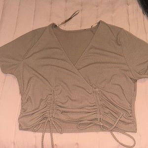 Brown cute crop top!